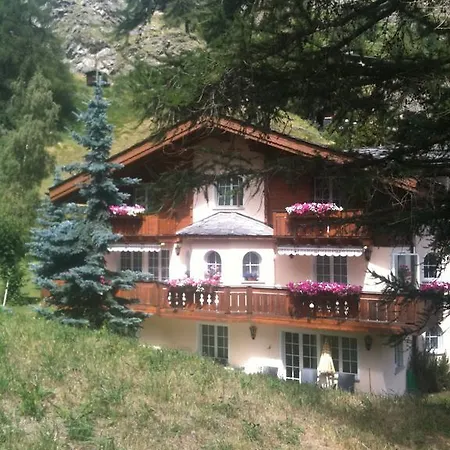 Les Clochettes Apartment Zermatt